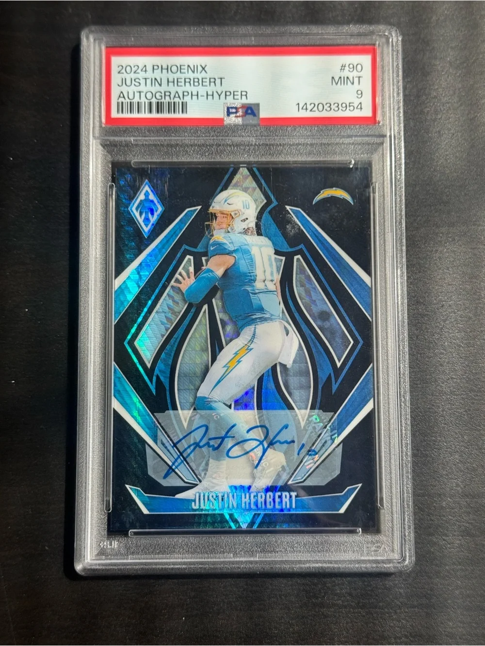 2024 Panini Phoenix Justin Herbert Auto Autograph Hyper #90 Chargers PSA 9